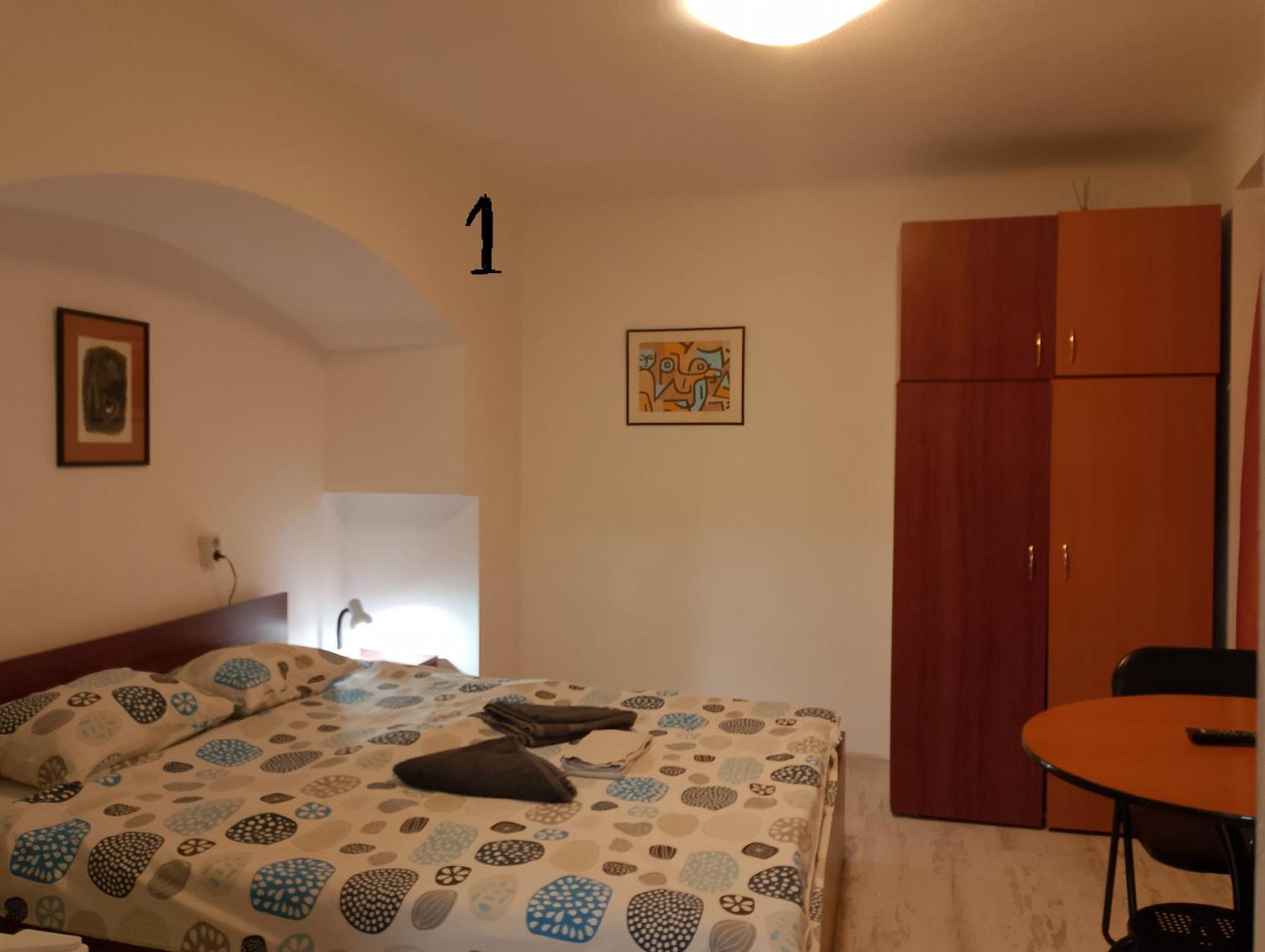 Central Studio In Historic Center Braşov Extérieur photo