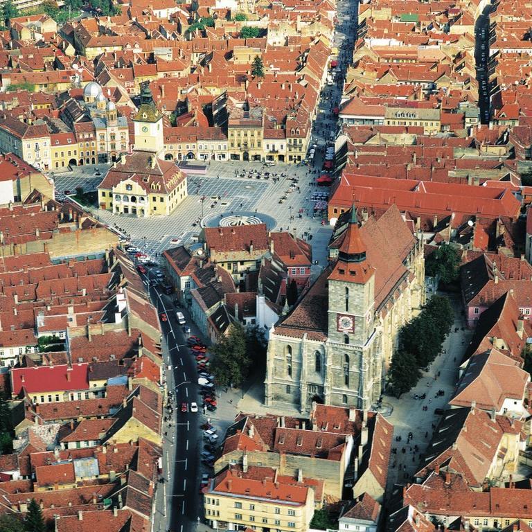 Central Studio In Historic Center Braşov Extérieur photo