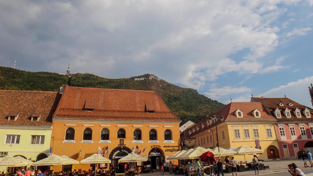 Central Studio In Historic Center Braşov Extérieur photo